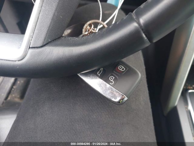 SALCP2FX3KH783286 Land Rover Discovery Sport Se