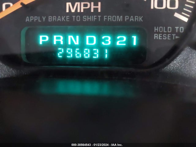 1999 CHEVROLET SILVERADO 1500 LS VIN: 2GCEC19T3X1117151