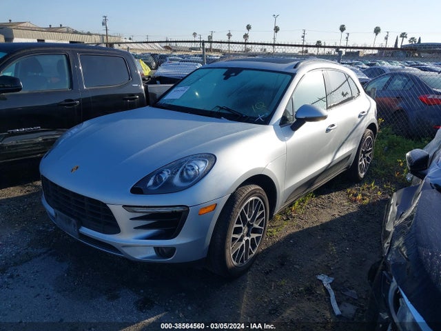 2018 PORSCHE MACAN WP1AB2A54JLB36411 Photo 1