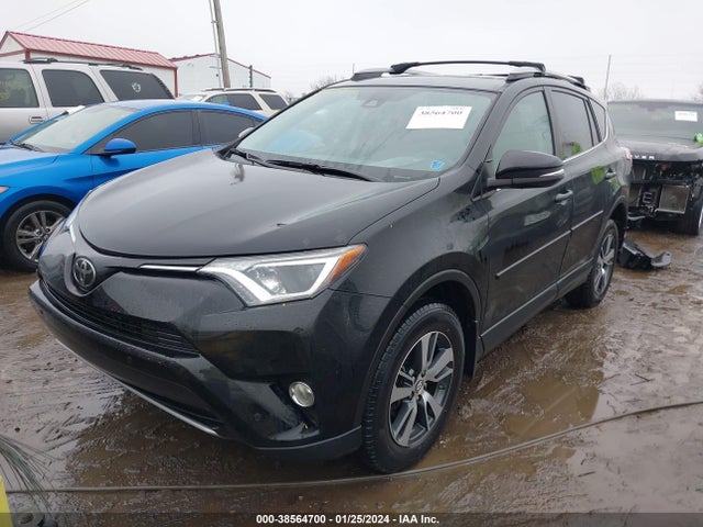 2017 TOYOTA RAV4 XLE VIN: 2T3RFREV3HW678117