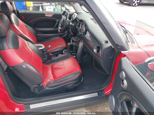 2006 MINI COOPER WMWRC33556TJ75260 Photo 4