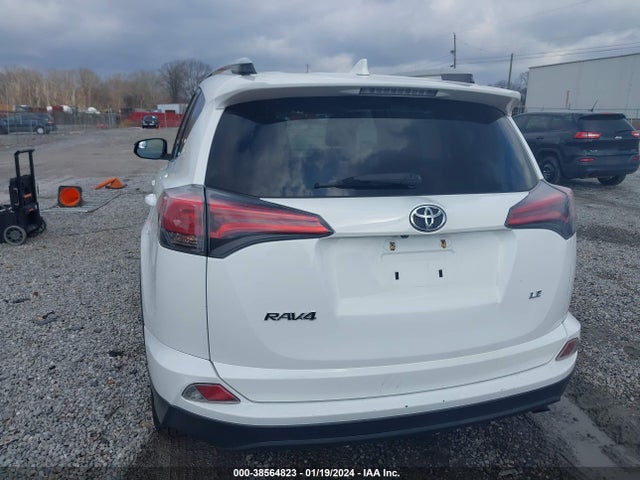 Toyota RAV4 LE 2016 2T3ZFREV7GW268337 Image 16