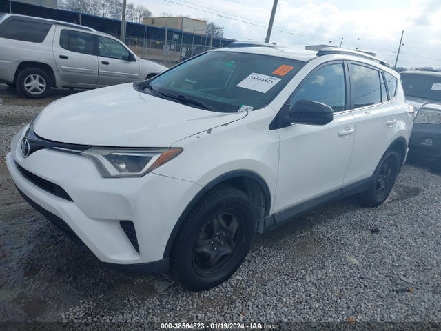 Toyota RAV4 LE 2016 2T3ZFREV7GW268337 Image 2