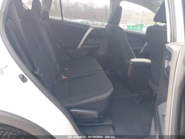 Toyota RAV4 LE 2016 2T3ZFREV7GW268337 Image 8