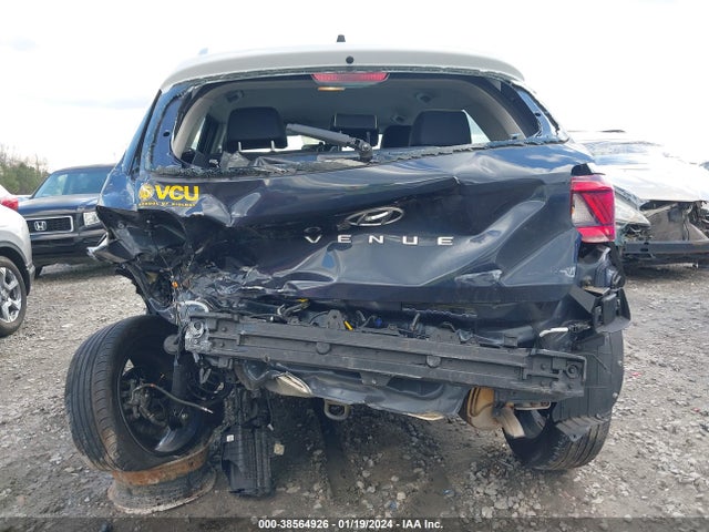 Hyundai Venue Limited 2022 KMHRC8A30NU146450 Image 6