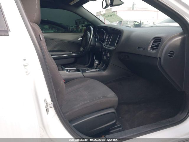 2C3CDXHG2HH567527 Dodge Charger Sxt Rwd