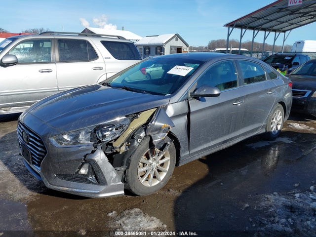 Hyundai SONATA SE 2019 5NPE24AF1KH729771 Image 2