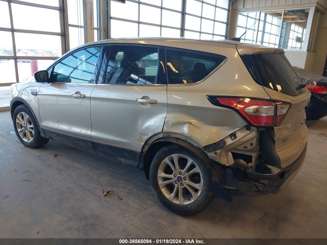 Ford ESCAPE SE 2017 1FMCU0GDXHUC93450 Image 3