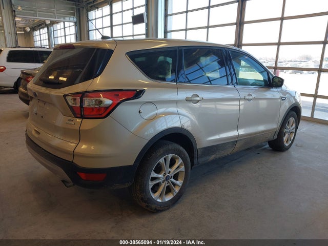 Ford ESCAPE SE 2017 1FMCU0GDXHUC93450 Image 4
