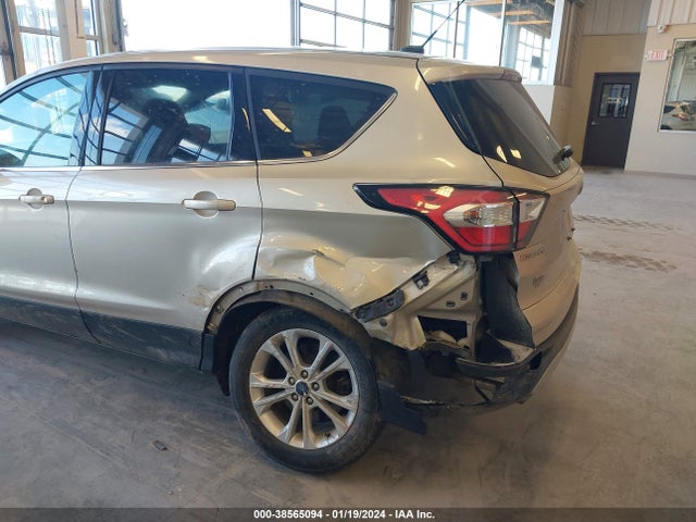Ford ESCAPE SE 2017 1FMCU0GDXHUC93450 Image 6