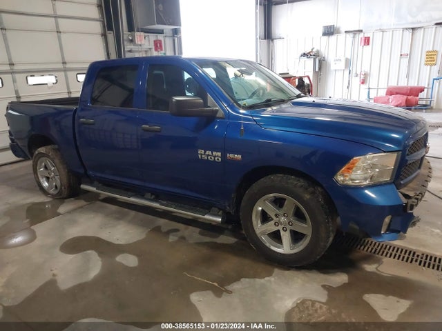 RAM 1500 Express 2015 1C6RR6KT6FS664296 главное изображение