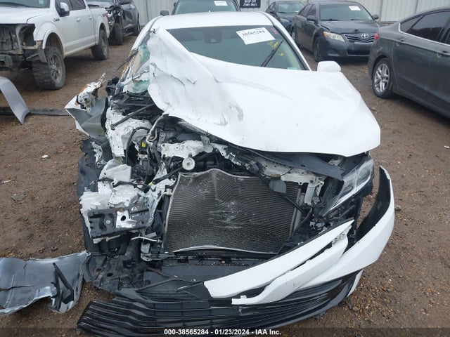 Toyota CAMRY LE 2019 4T1B11HK5KU820826 Image 12