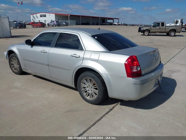 2008 CHRYSLER 300 TOURING VIN: 2C3KA53G88H241232
