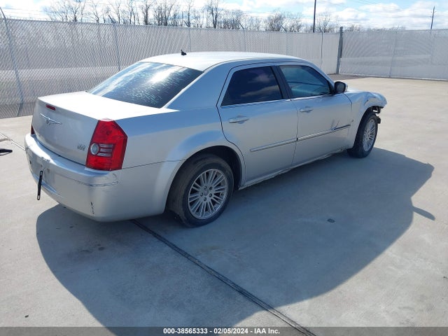 2008 CHRYSLER 300 TOURING VIN: 2C3KA53G88H241232