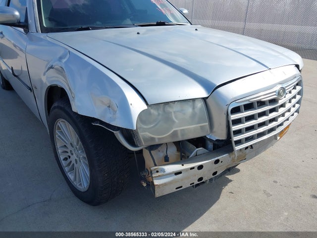 2008 CHRYSLER 300 TOURING VIN: 2C3KA53G88H241232
