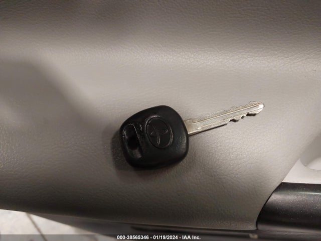 Toyota Sienna L 7 Passenger 2018 5TDZZ3DC8JS953220 Image 11