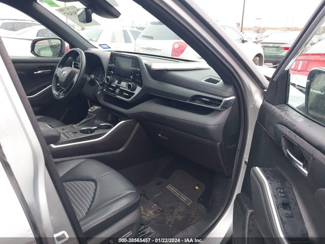 Toyota Highlander Xse 2021 5TDLZRAH3MS088007 Image 5