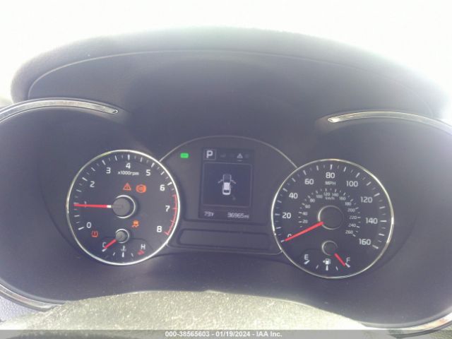 3KPFL4A71JE205307 KIA FORTE S