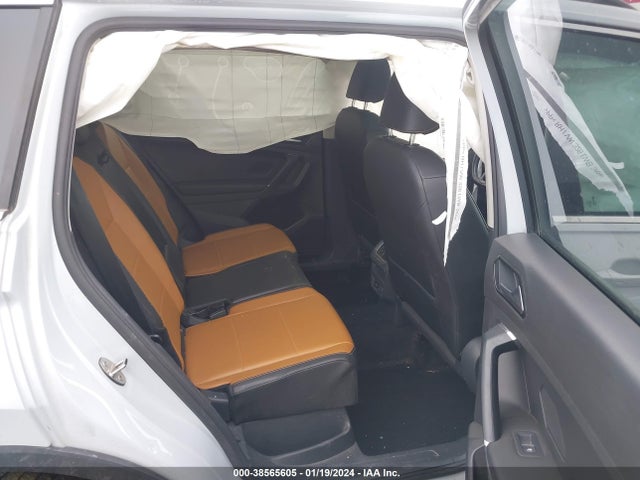 2018 VOLKSWAGEN TIGUAN 2.0T SE/2.0T SEL VIN: 3VV2B7AX6JM011818