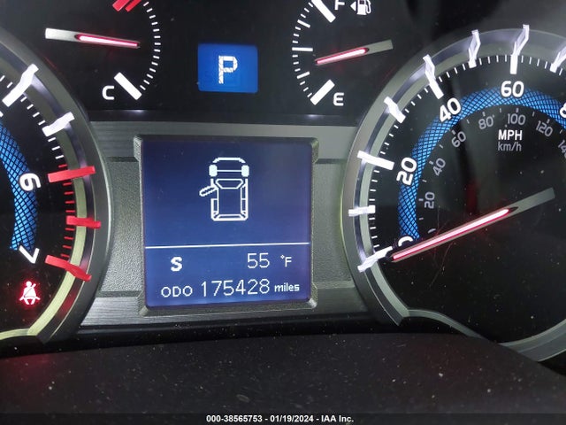 Toyota 4RUNNER SR5 2014 JTEZU5JR3E5075402 Image 7