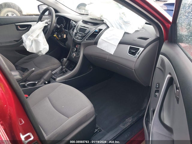 2016 HYUNDAI ELANTRA SE VIN: 5NPDH4AE1GH715071