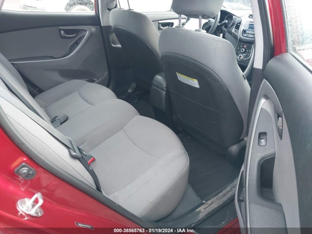 2016 HYUNDAI ELANTRA SE VIN: 5NPDH4AE1GH715071
