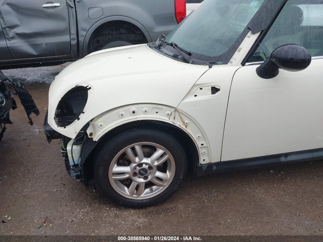 2012 MINI COOPER WMWSU3C50CT254197 Photo 5