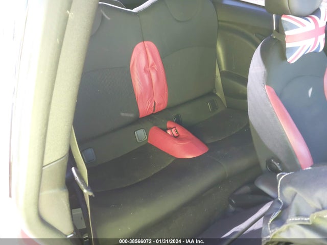 2012 MINI JOHN COOPER WORKS WMWSV9C53CT199728 Photo 7