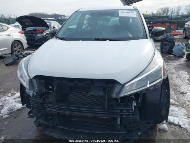 3N1CP5BV0NL477829 Nissan Kicks S Xtronic Cvt