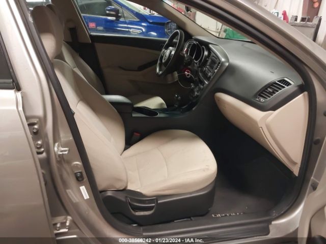 KNAGM4A72F5547690 KIA Optima Lx