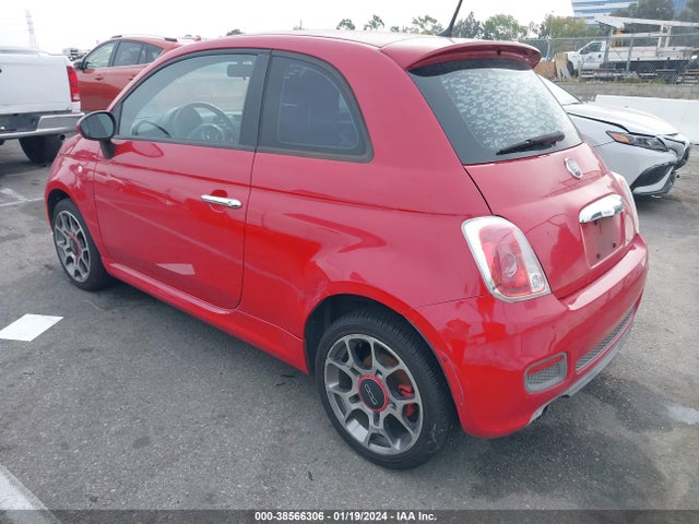 2013 FIAT 500 3C3CFFBR8DT598569 Photo 2