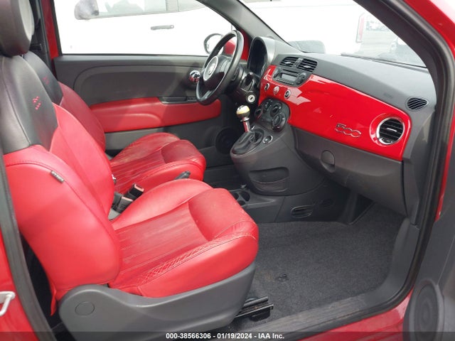 2013 FIAT 500 3C3CFFBR8DT598569 Photo 4