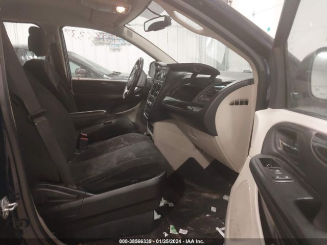 2C4RDGBG3GR108160 Dodge Grand Caravan American Value Pkg
