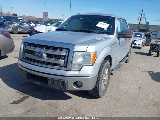 Ford F-150 Xlt 2014 1FTFW1CT8EKE37289 Image 2