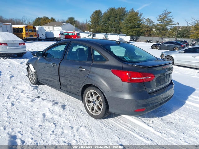 2015 FORD FOCUS SE VIN: 1FADP3F23FL310826