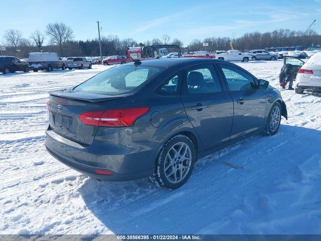 2015 FORD FOCUS SE VIN: 1FADP3F23FL310826