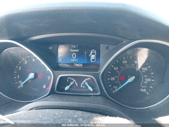2015 FORD FOCUS SE VIN: 1FADP3F23FL310826