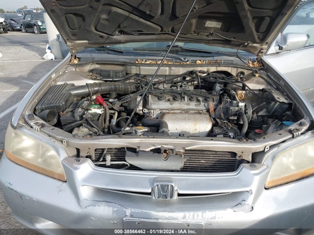 1999 HONDA ACCORD LX VIN: JHMCG6658XC026674