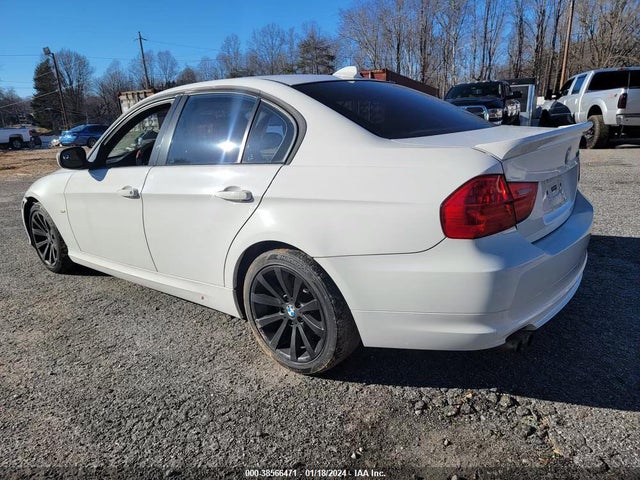 2011 BMW 328I VIN: WBAPK5C59BF125220