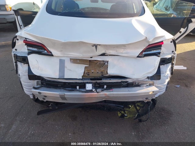 5YJ3E1EA3NF237595 Tesla Model 3 Rear-wheel Drive