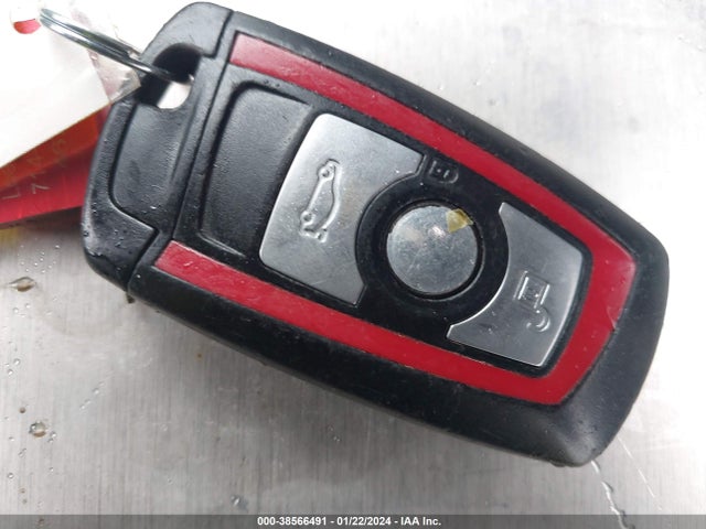 2013 BMW 328I VIN: WBA3A5C57DF601680