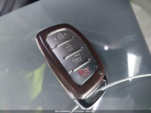 2017 HYUNDAI SONATA HYBRID SE VIN: KMHE24L39HA064455