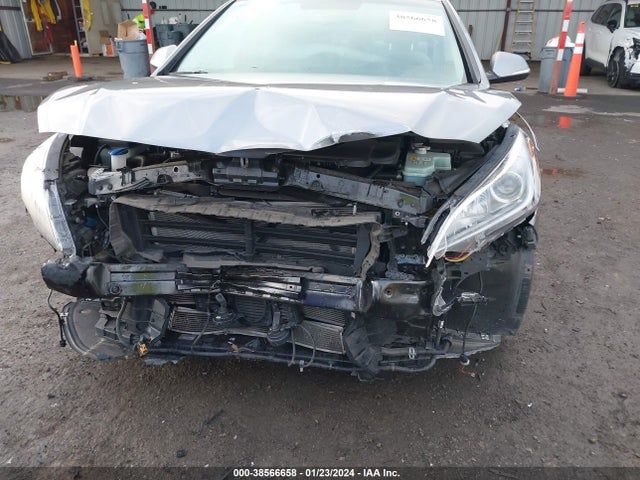 2017 HYUNDAI SONATA HYBRID SE VIN: KMHE24L39HA064455