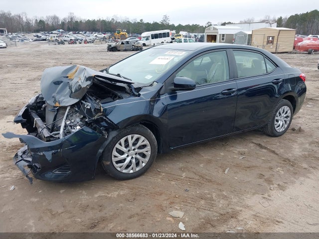 Toyota COROLLA LE 2017 5YFBURHE1HP672863 Image 2