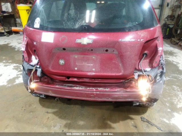 Chevrolet Sonic Lt Auto 2015 1G1JC6SH9F4155304 Image 6