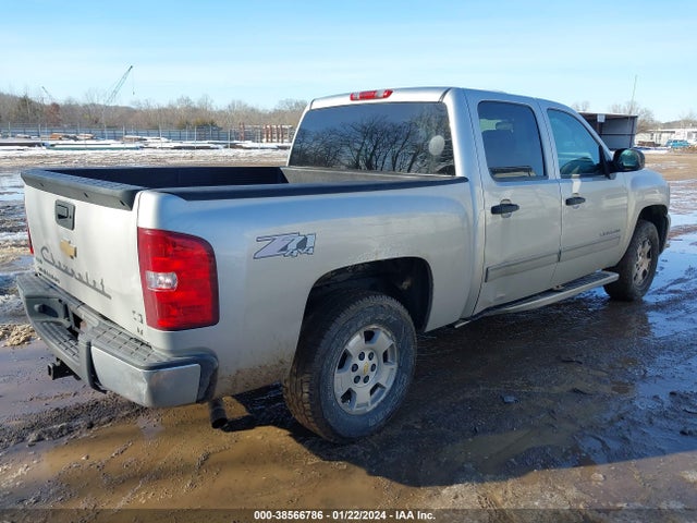 2011 CHEVROLET SILVERADO 1500 LT VIN: 1GCPKSE34BF132699