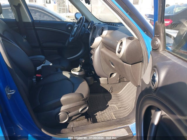 2011 MINI COOPER S COUNTRYMAN WMWZC5C55BWL55228 Photo 4