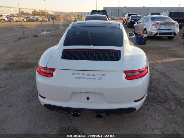 2017 Porsche 911 Carrera S მანქანა იყიდება აუქციონზე, vin: WP0AB2A95HS123655, აუქციონის ნომერი: 38566847
