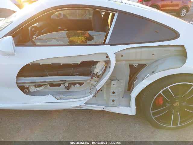 2017 PORSCHE 911 WP0AB2A95HS123655 Photo 5