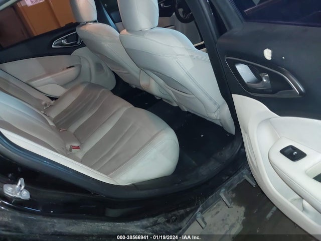 Chrysler 200 Limited 2016 1C3CCCAB9GN159445 Image 8